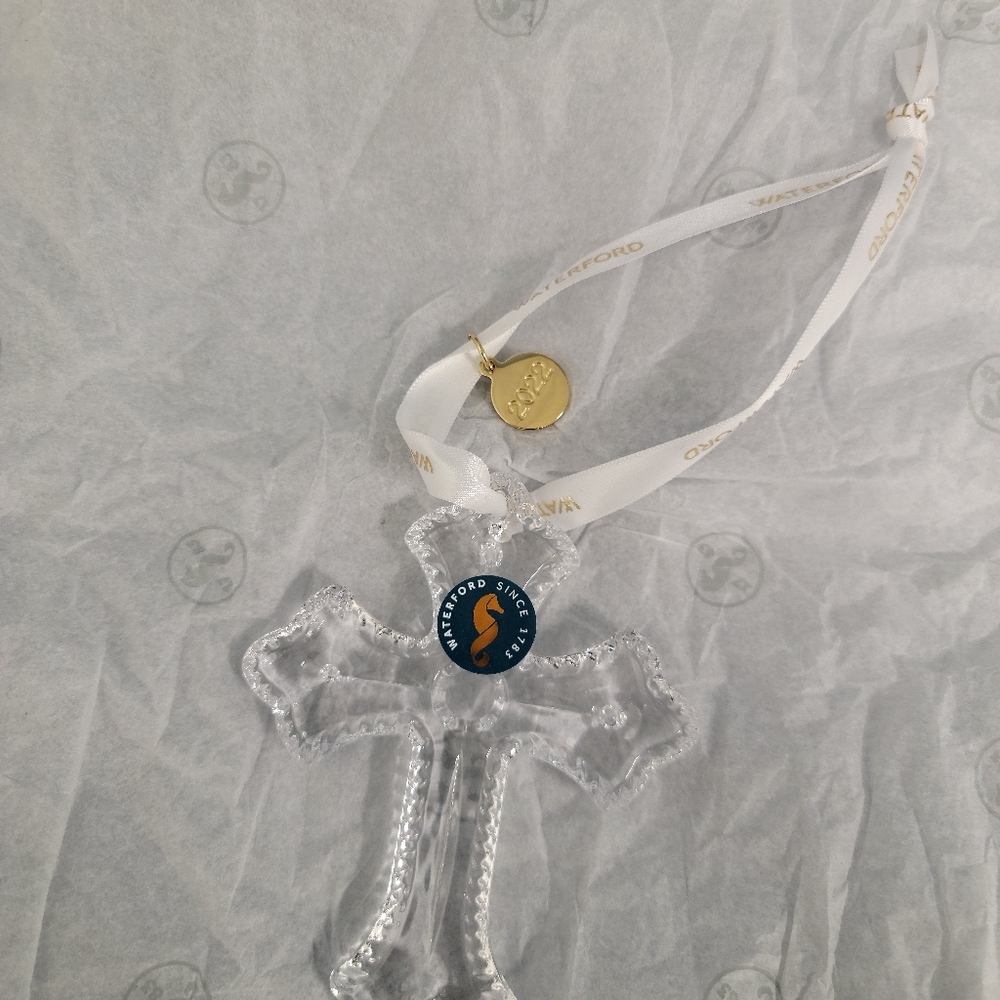 WATERFORD 2022 CROSS ORNAMENT